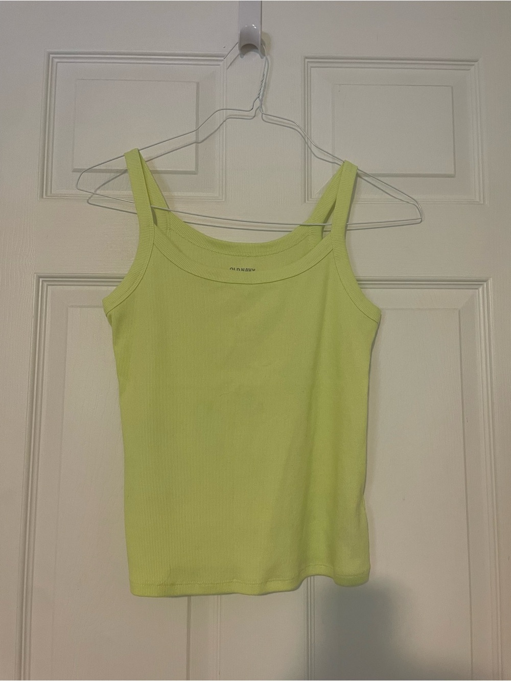 Old Navy Lime Green Ribbed Tank Top - Scoop Neck